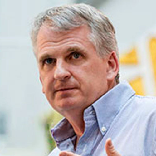 Timothy Snyder headshot